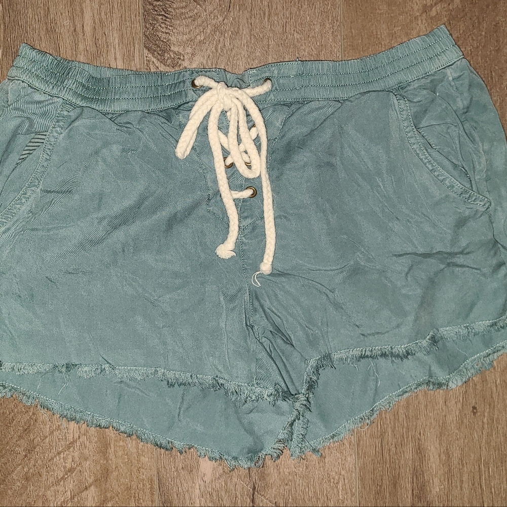 Aerie laced-up shorts